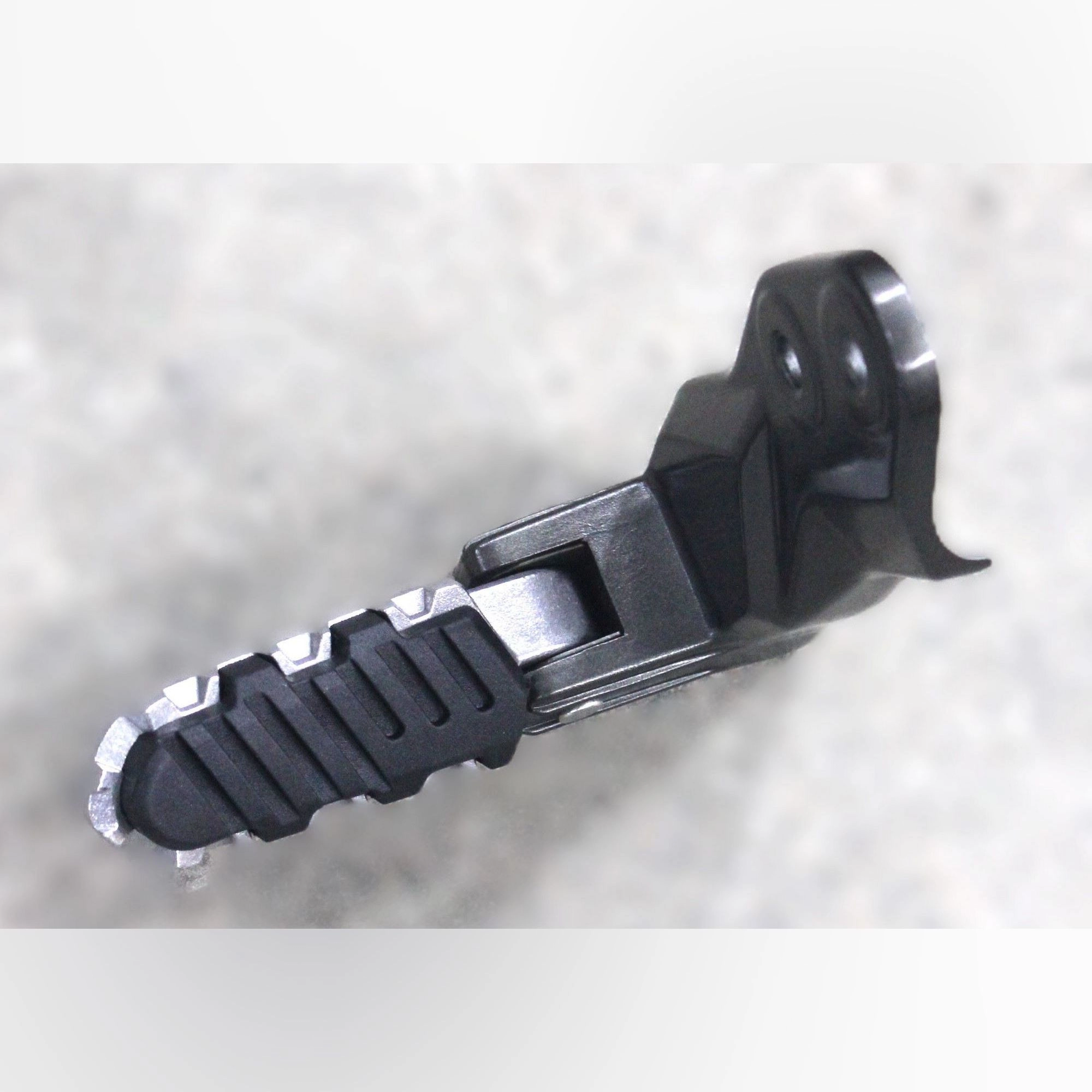 ARORA SHARK 125 ÖN SOL BASAMAK KOMPLE #SHARK 125-100